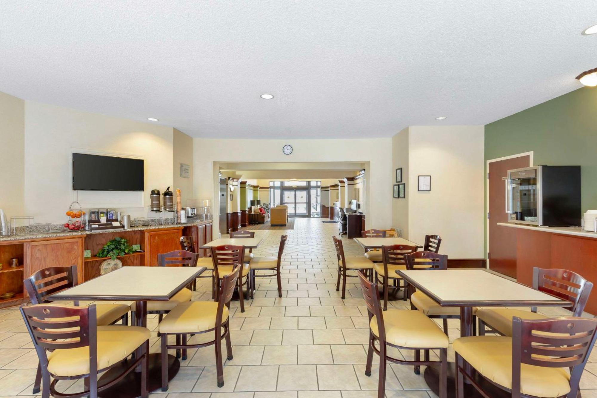 Sleep Inn & Suites Danville Hwy 58 Kültér fotó