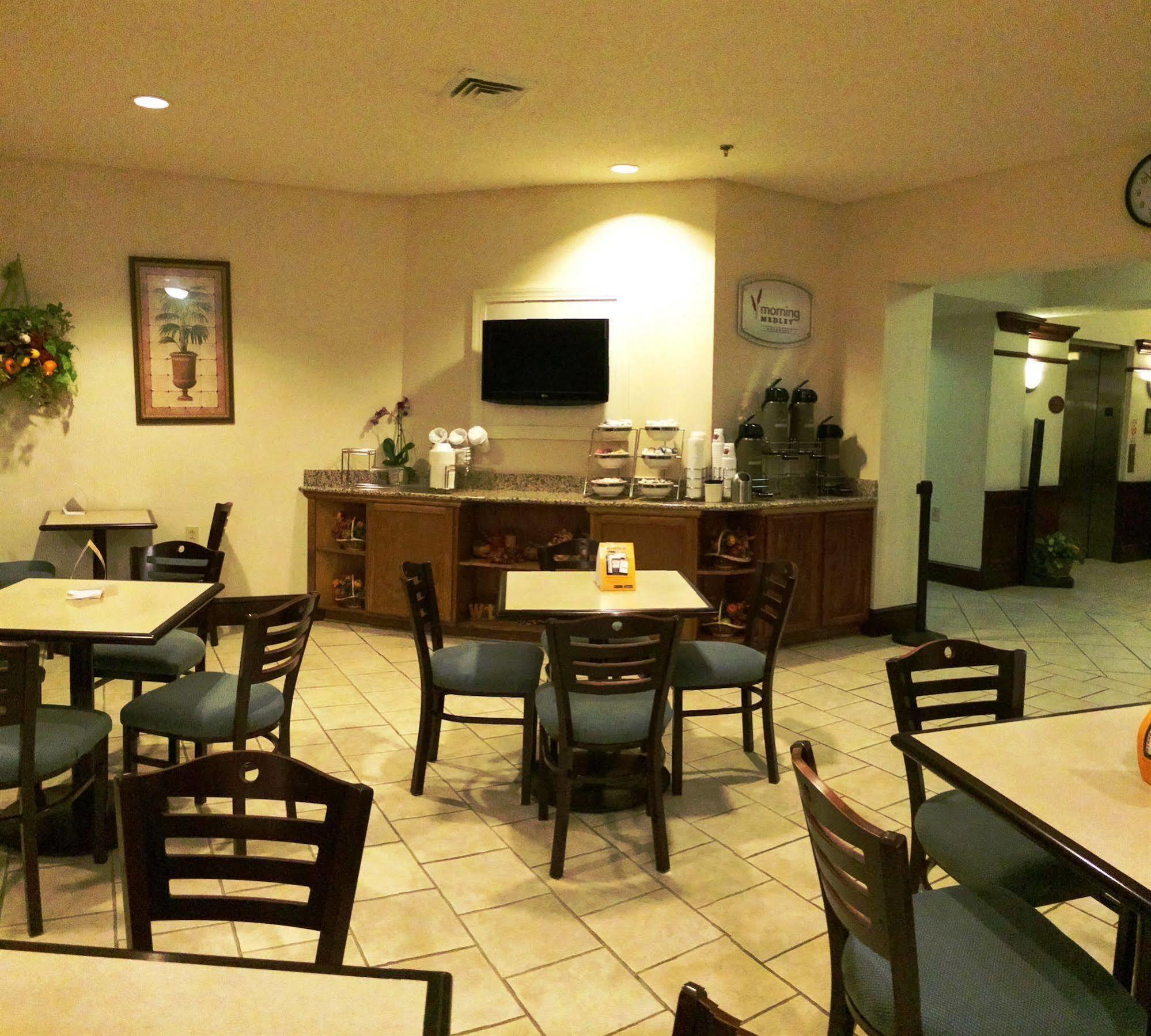 Sleep Inn & Suites Danville Hwy 58 Kültér fotó